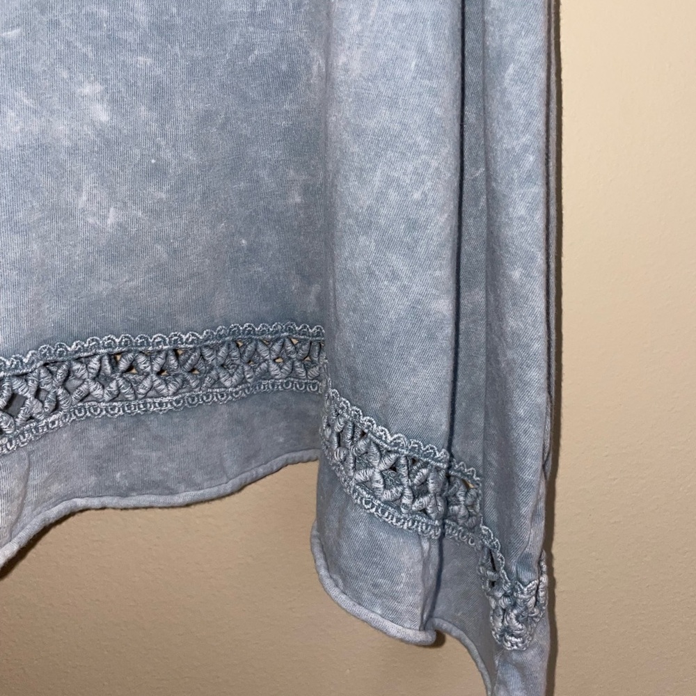 Altar’d State Tank - Picture 3 of 3